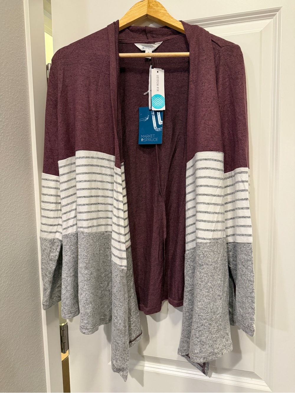 Market & Spruce Maroon, White and Gray Hooded Open-Front Cardigan
